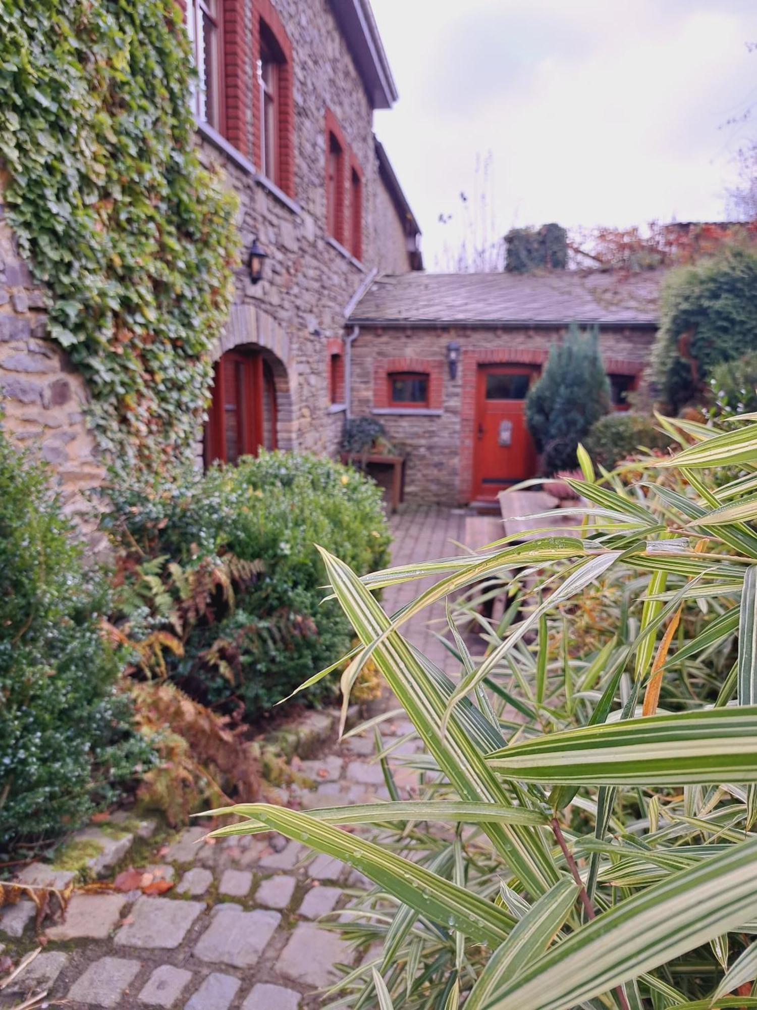Holiday home Dri Les Courtils