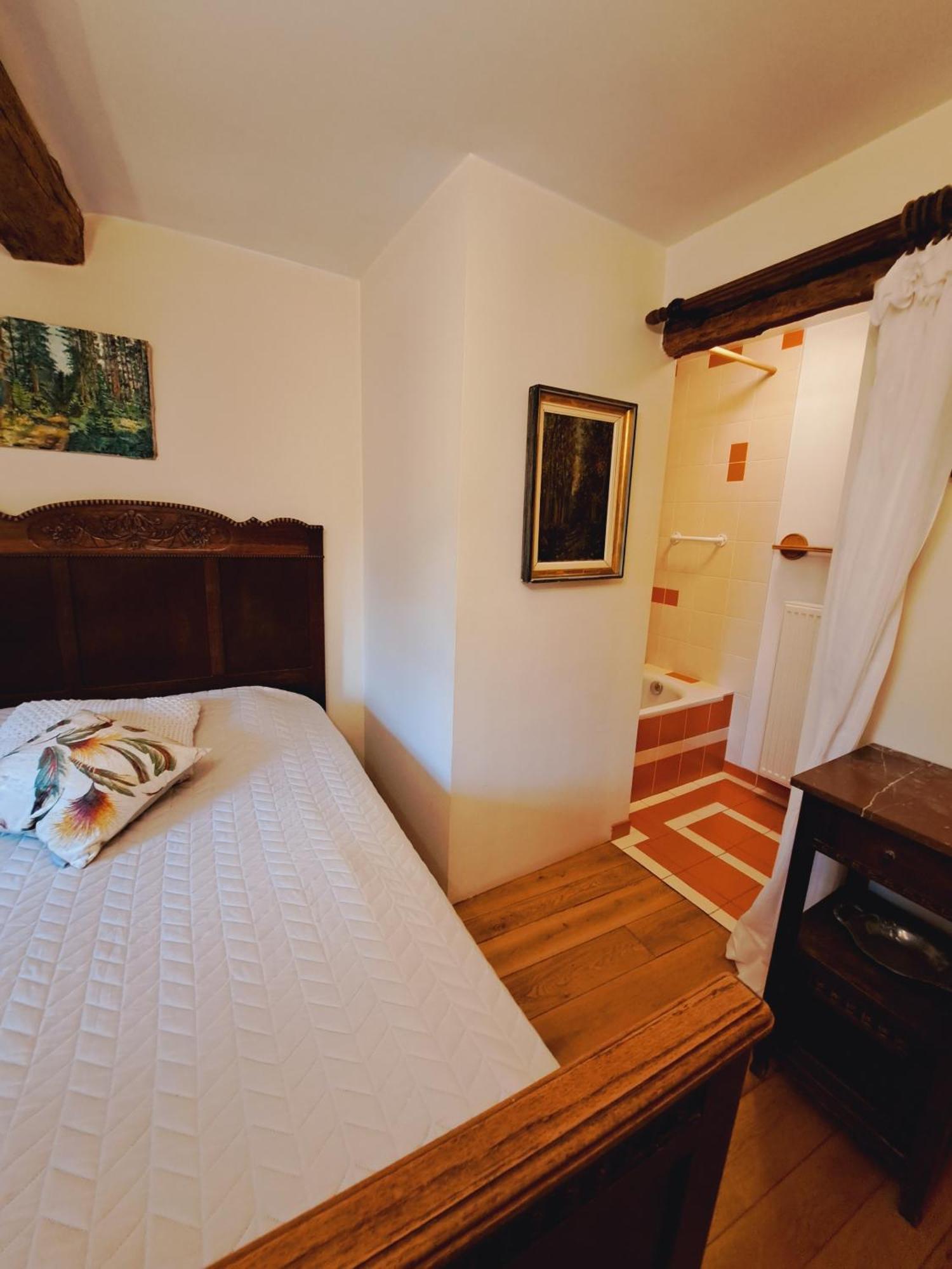 Dri Les Courtils Holiday home *